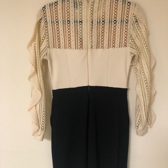 French Connection Dress - Size 4 - EUC - worn once - Cream and black - Picture 4 of 6